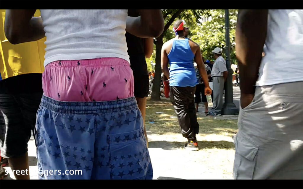 streetsaggers.com - real saggers let them pants hang low sagging